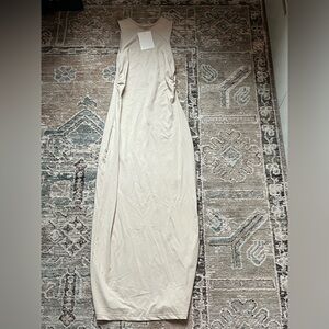 XS. skims inspired maxi dress.